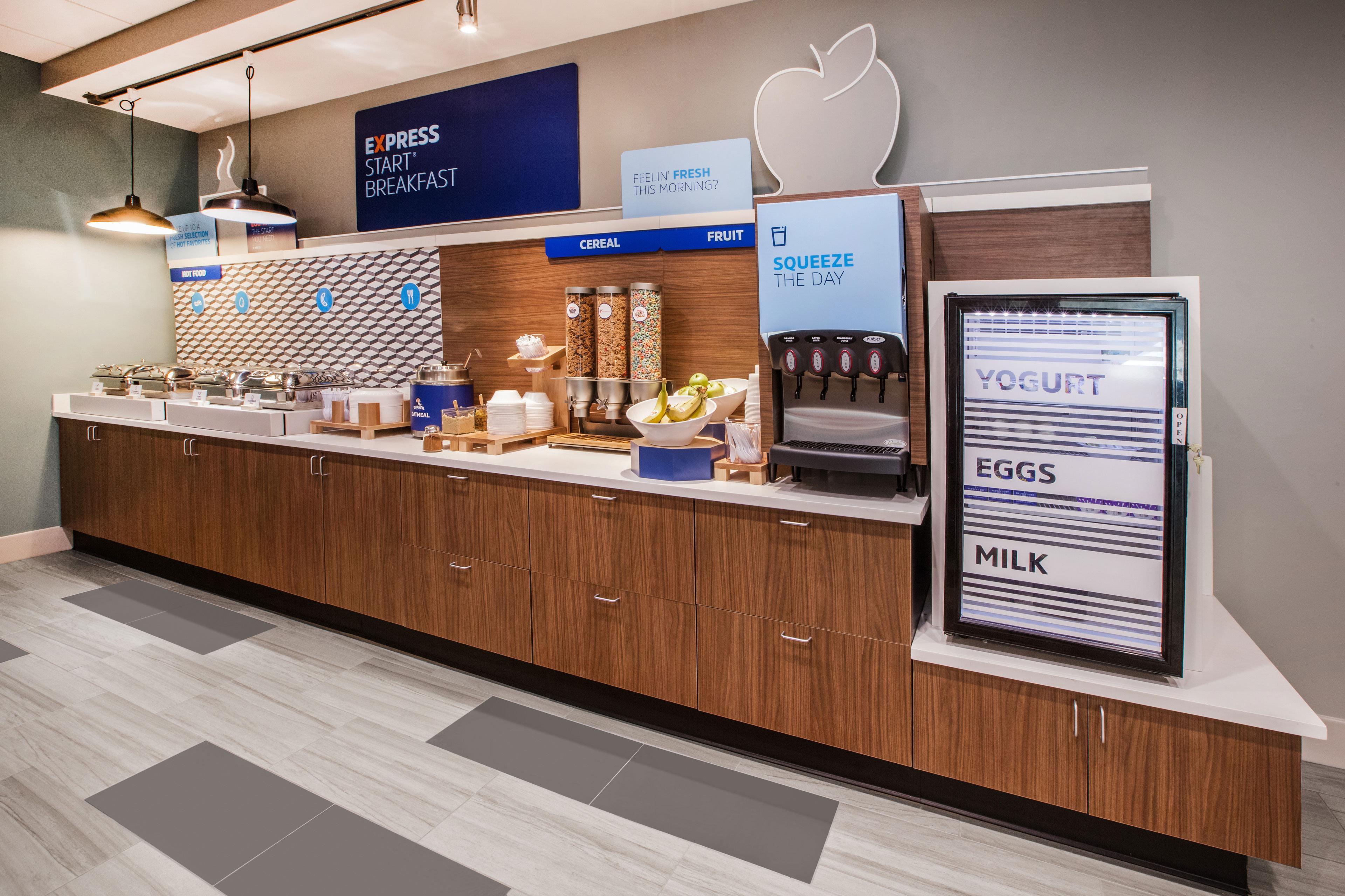 Holiday Inn Express Baltimore At The Stadiums By Ihg Bagian luar foto