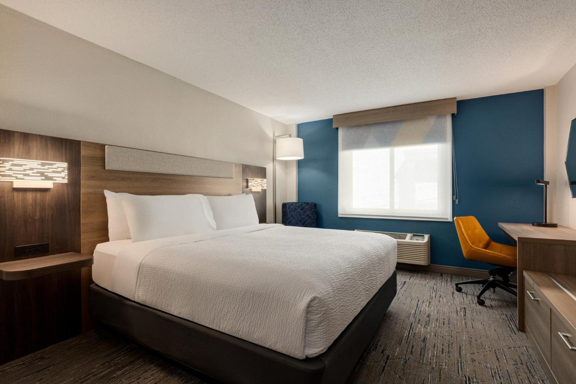 Holiday Inn Express Baltimore At The Stadiums By Ihg Bagian luar foto